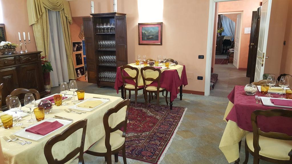 Hotel Palazzo Di Mezzo Carru ภายนอก รูปภาพ