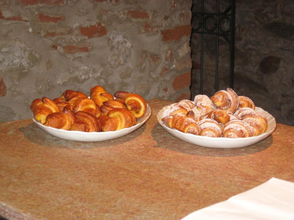 Hotel Palazzo Di Mezzo Carru ภายนอก รูปภาพ